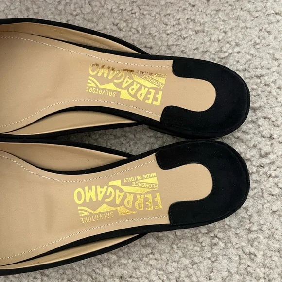 Salvatore Ferragamo Black 'Emile' bow suede mules slide flats Size 6.5C - Picture 9 of 11